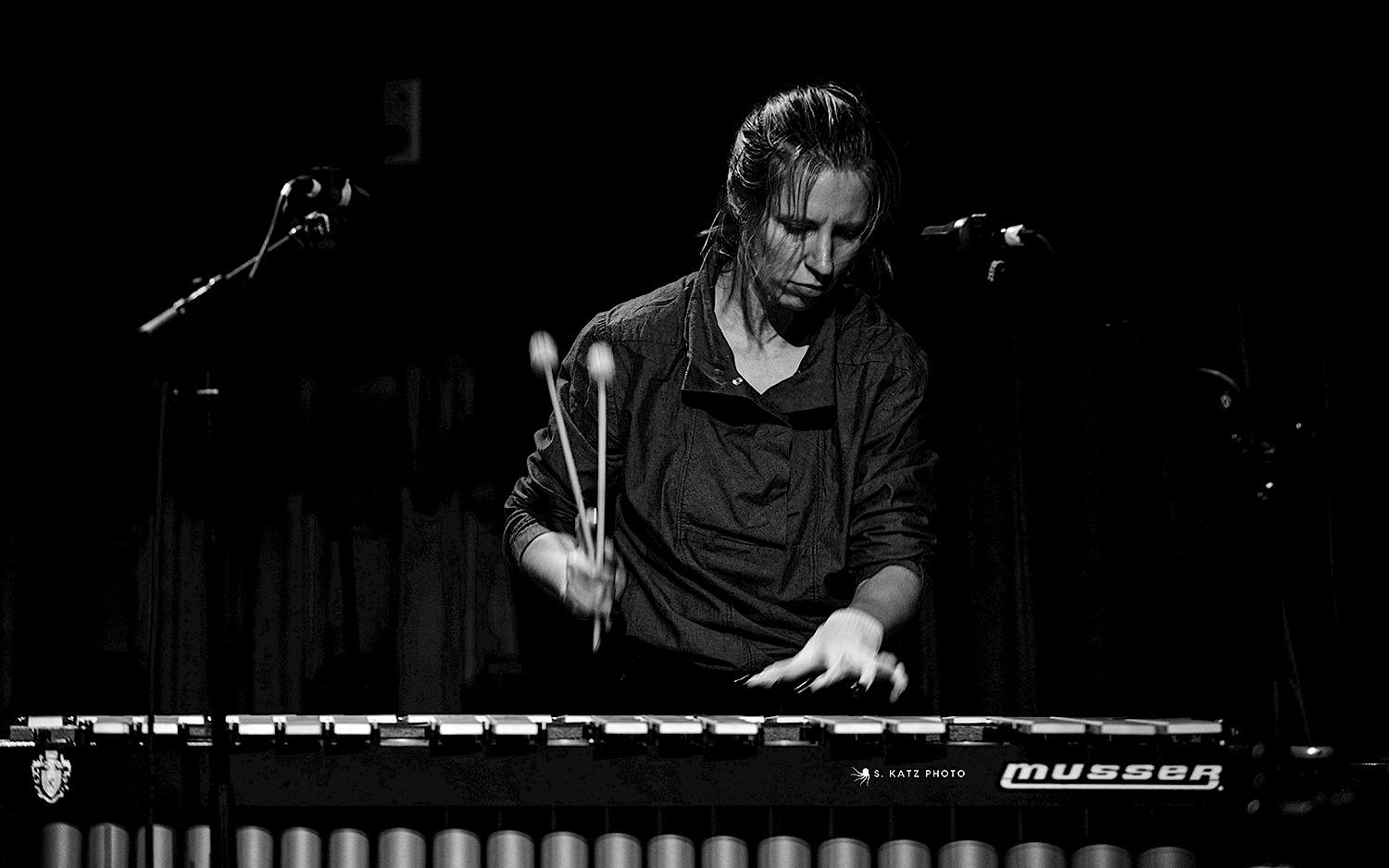 Els Vandeweyer playing the Vibraphone